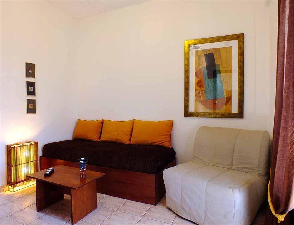 Christaras Apartments Vourvourou Exterior foto